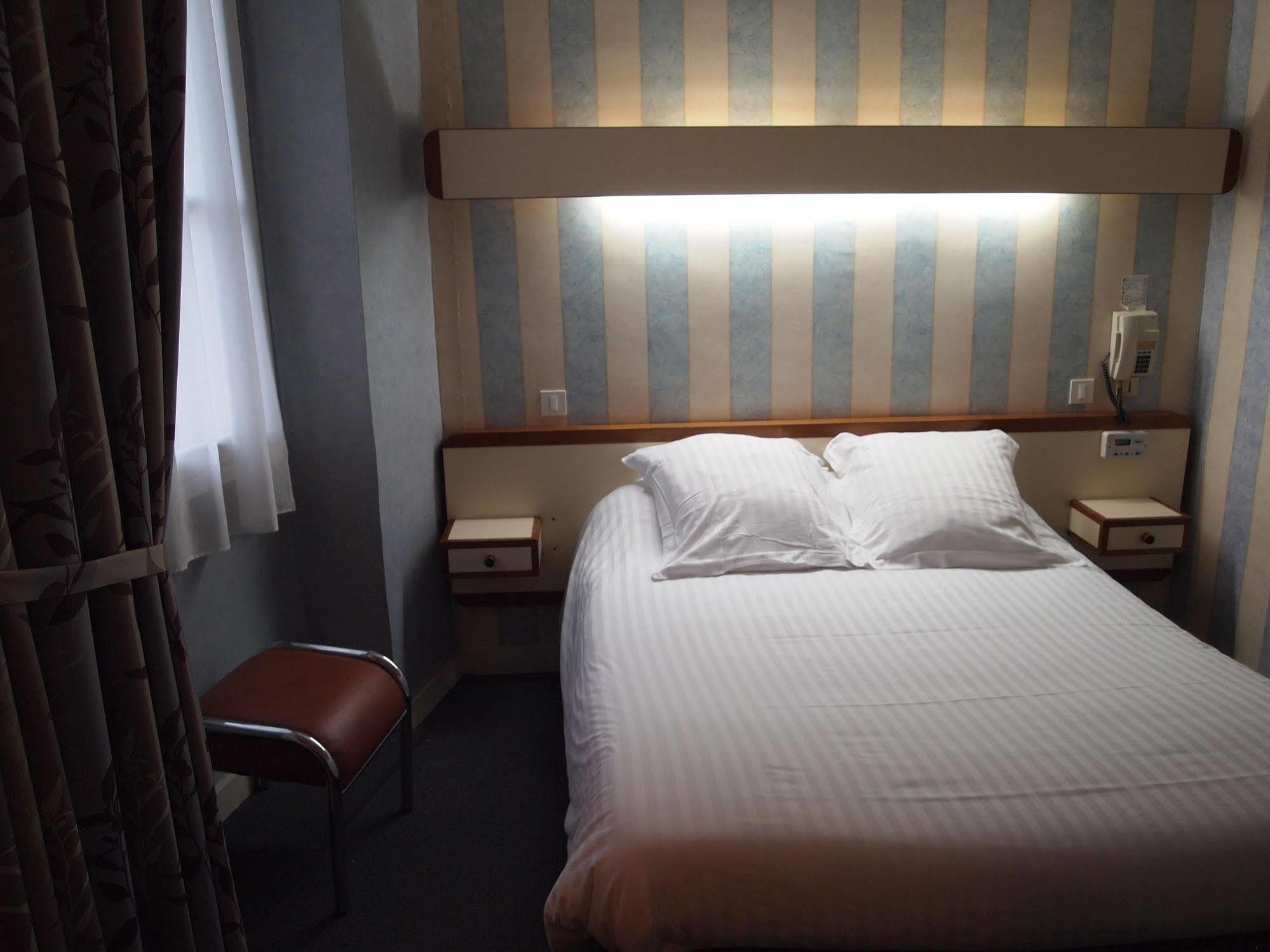 Le Petit Billot Hotel Vitré
