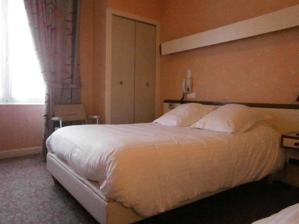 Le Petit Billot Hotel 2*